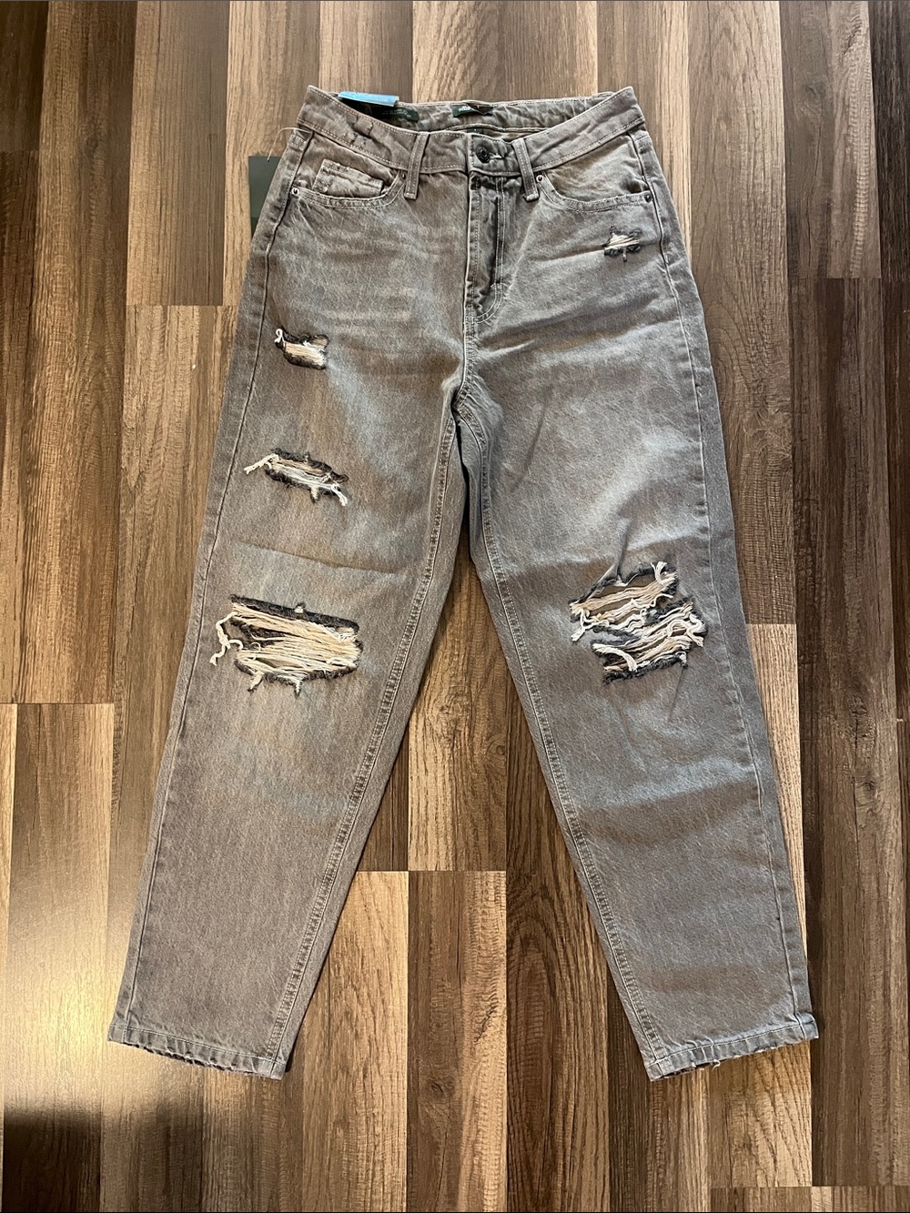Wild Fable - Easy Rigid, women’s distressed gray washed denim jeans